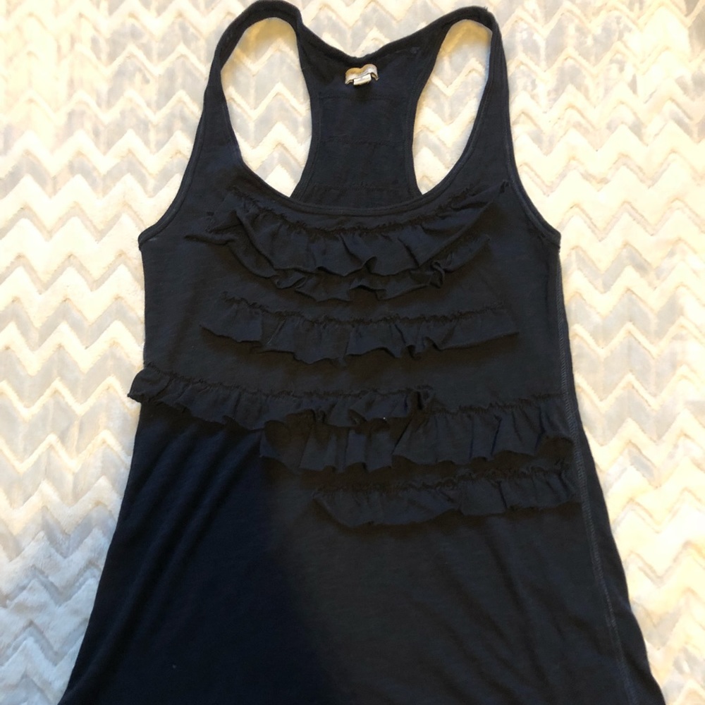 Gilly Hicks ruffle tank top